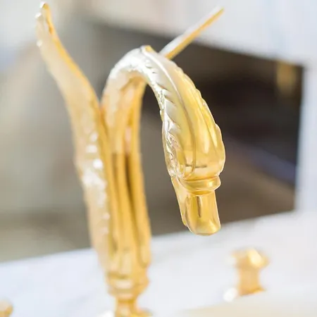 Luebecker Kroenchen لوبيك