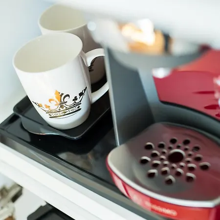 Luebecker Kroenchen Hotell 4*