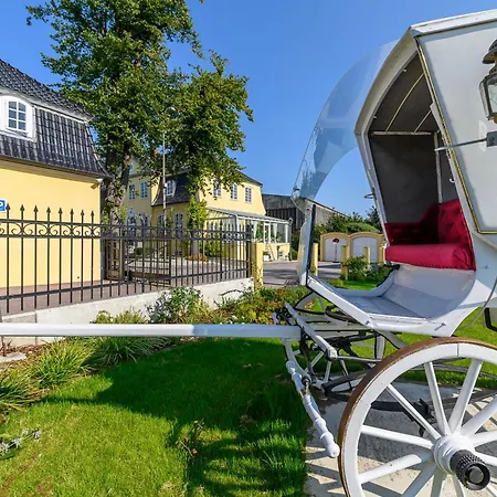 Luebecker Kroenchen 4* Любек