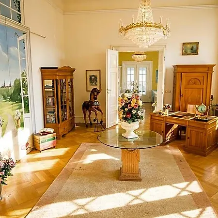 Luebecker Kroenchen Hotel