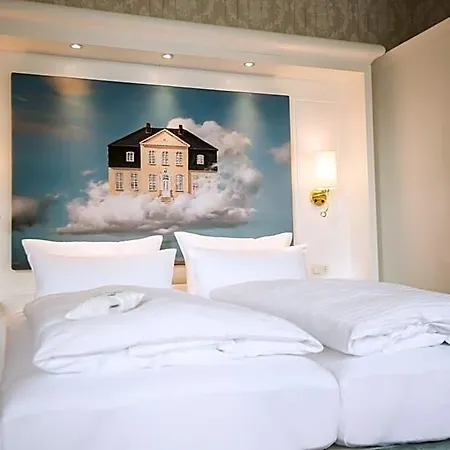 Luebecker Kroenchen Hotel 4*