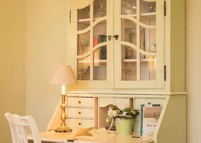 Hotel Luebecker Kroenchen 4*